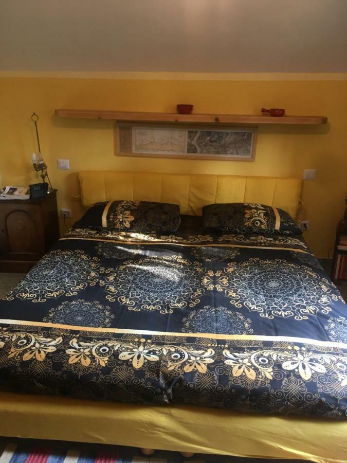 הוילה Castelveccana Casa Della Gioia מראה חיצוני תמונה